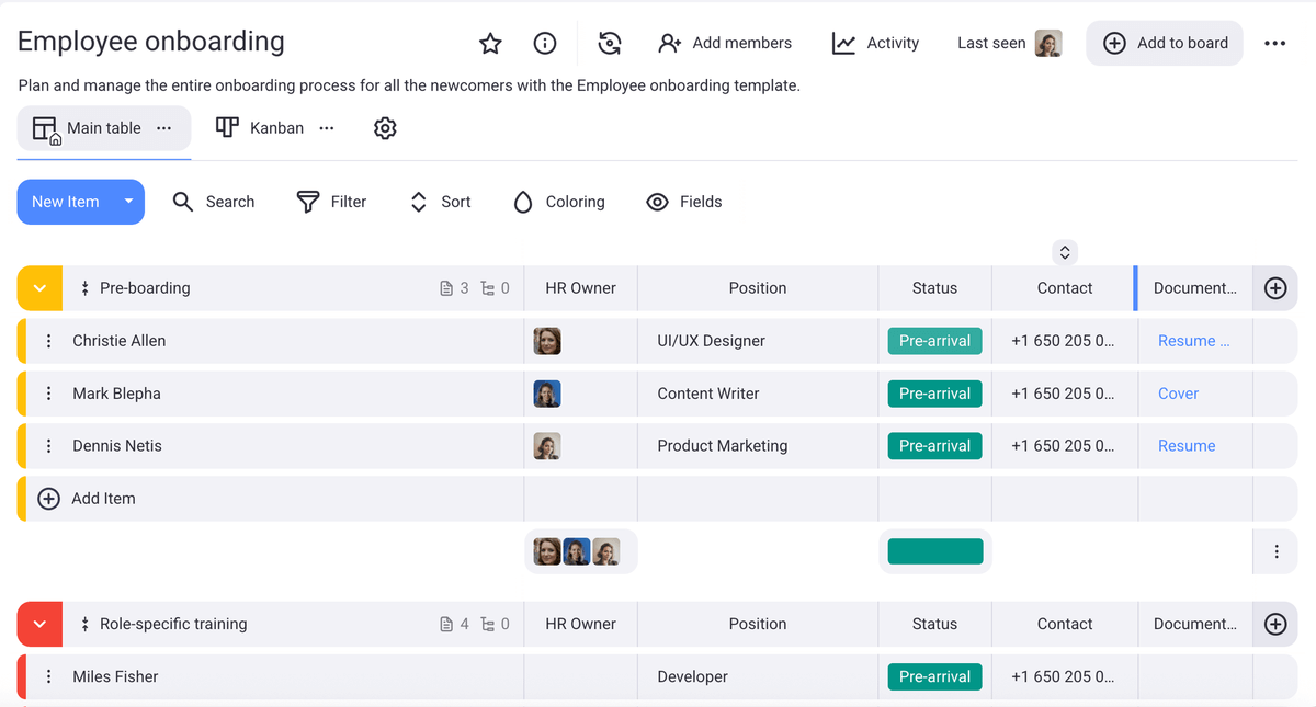 Employee onboarding template shown in Plaky project management software