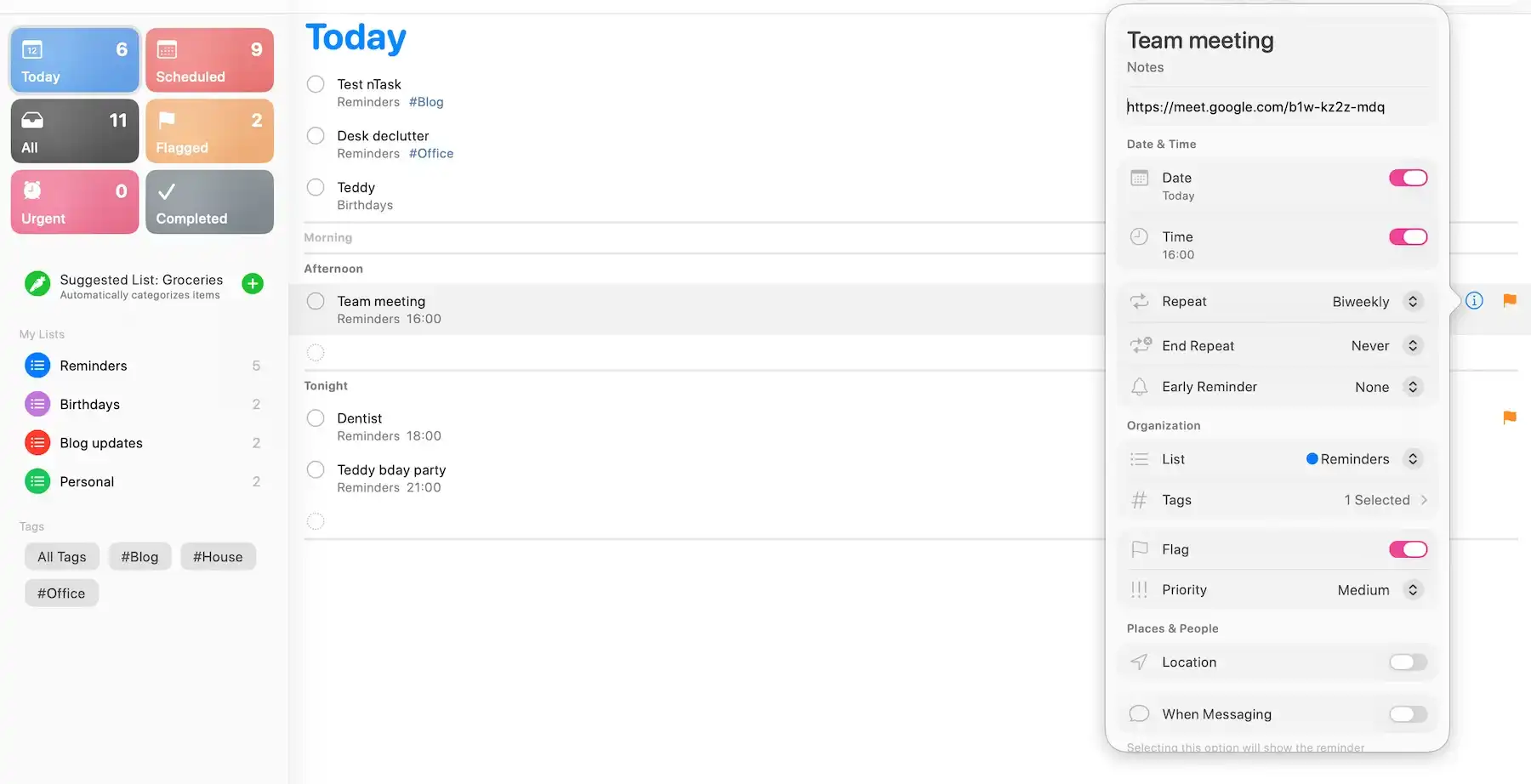 Apple Reminders' interface